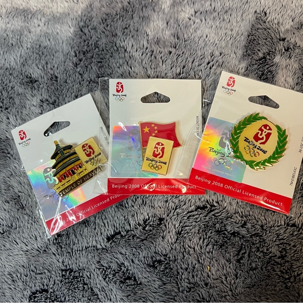 Beijing 2008 Olympics Official Licensed Pin Set New in Package